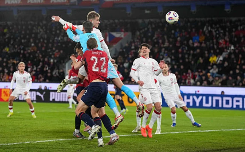 Thắng Đan Mạch trên chấm luân lưu, CH Séc chính thức dự World Cup Thắng Đan Mạch trên chấm luân lưu, CH Séc chính thức dự World Cup