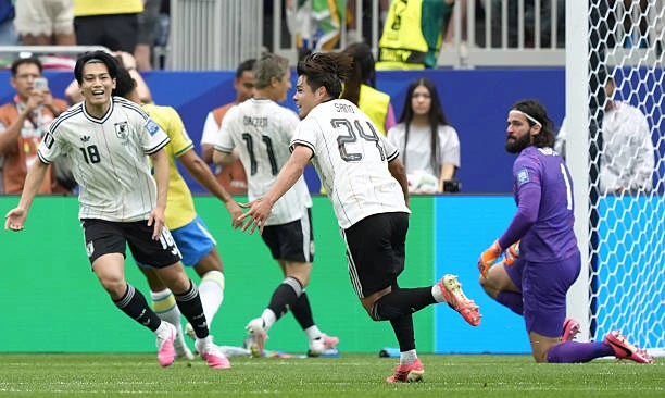 Thắng kịch tính Nhật Bản, Brazil vào vòng 16 đội World Cup Thắng kịch tính Nhật Bản, Brazil vào vòng 16 đội World Cup