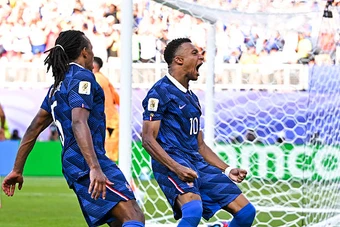 Thắng tối thiểu Paraguay, tuyển Pháp giành vé vào tứ kết World Cup