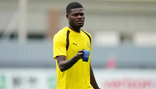 Thomas Partey lên tiếng sau sự cố bị từ chối cấp visa Thomas Partey lên tiếng sau sự cố bị từ chối cấp visa