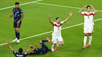 Thua đau đớn Paraguay, Thổ Nhĩ Kỳ bị loại khỏi World Cup 2026