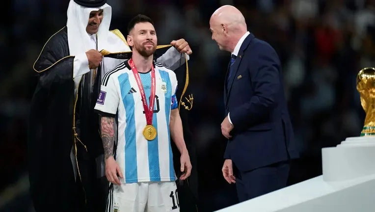 Trước đại chiến Anh, Messi thể hiện ra sao khi gặp các cường quốc bóng đá? Trước đại chiến Anh, Messi thể hiện ra sao khi gặp các cường quốc bóng đá?