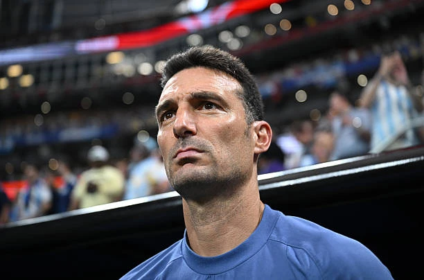 Từ kẻ đóng thế, Lionel Scaloni chờ bước vào ngôi đền huyền thoại Từ kẻ đóng thế, Lionel Scaloni chờ bước vào ngôi đền huyền thoại