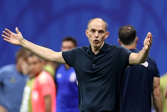 Tuchel cần phải làm gì sau khi lên án DNA của bóng đá Anh?