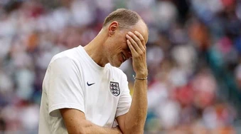 Tuchel kinh ngạc thừa nhận trận Anh hạ Pháp đủ cho bốn trận