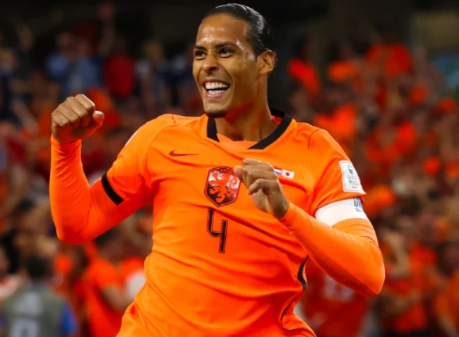 Van Dijk đối mặt bài test từ song sát Gyokeres - Isak Van Dijk đối mặt bài test từ song sát Gyokeres - Isak