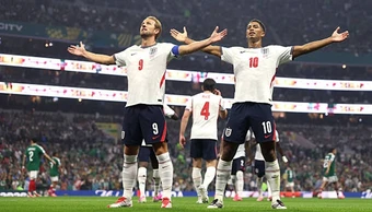 Vào tứ kết World Cup, tuyển Anh bị Rooney nhắc nhở