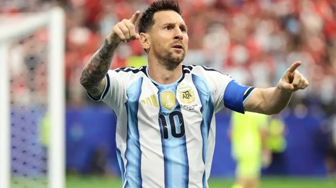 Vì sao cuộc đua Mbappe - Haaland vẫn chưa thể chạm tầm Messi - Ronaldo? Vì sao cuộc đua Mbappe - Haaland vẫn chưa thể chạm tầm Messi - Ronaldo?