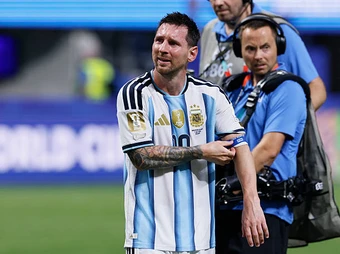 Vượt qua Maradona, Messi chiếm thế độc tôn trong lịch sử World Cup
