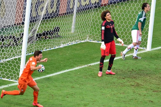 World Cup vẫn hấp dẫn nhờ những biểu tượng như Guillermo Ochoa