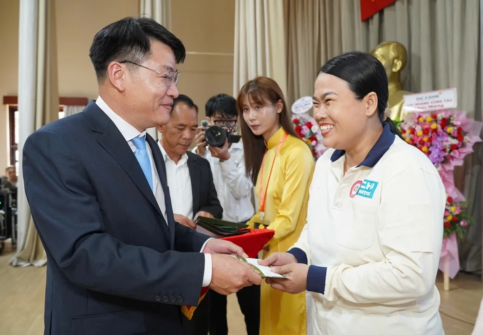 ‘An cư cùng người lao động’ mở cơ hội có nhà ở cho công nhân TP.HCM ‘An cư cùng người lao động’ mở cơ hội có nhà ở cho công nhân TP.HCM