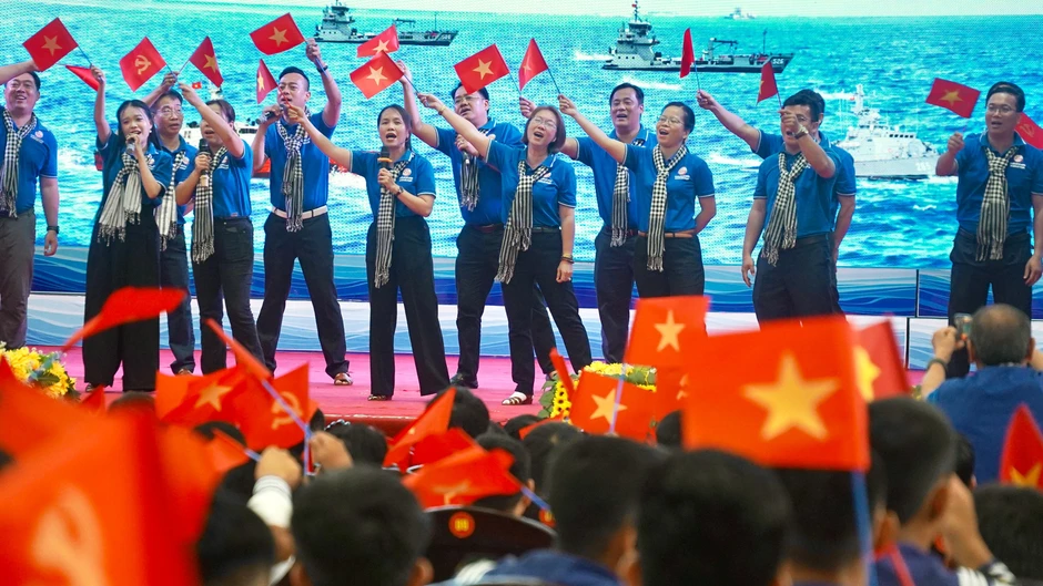 [Ảnh] Biển đảo gần hơn sau hải trình gần 1.000 hải lý