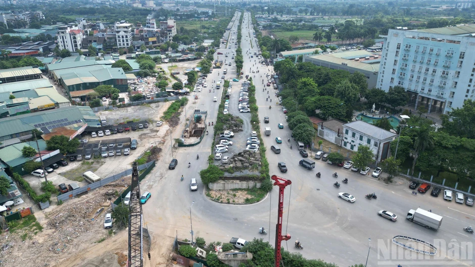 [Ảnh] Hà Nội: Dự án nút giao Phạm Tu-Đường 70 bước vào giai đoạn thi công cao điểm