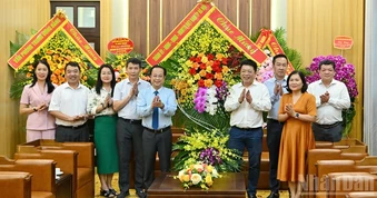 [Ảnh] Tiếp tục phát huy vị thế đồng hành tuyên truyền hiệu quả giữa Báo Nhân Dân và các cơ quan, đơn vị