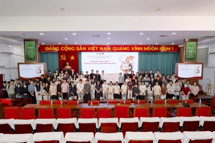 “Bạch biến không biên giới”: Hành trình lan tỏa yêu thương từ một dự án cộng đồng “Bạch biến không biên giới”: Hành trình lan tỏa yêu thương từ một dự án cộng đồng