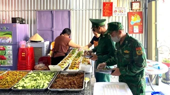 “Bếp ăn 0 đồng” hỗ trợ 500 suất ăn miễn phí cho người dân có hoàn cảnh khó khăn