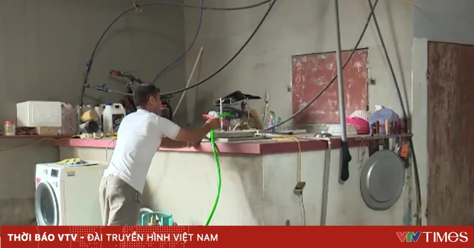 “Canh nước từng giờ”: Hàng trăm hộ dân ở Ninh Bình thiếu nước sạch kéo dài “Canh nước từng giờ”: Hàng trăm hộ dân ở Ninh Bình thiếu nước sạch kéo dài