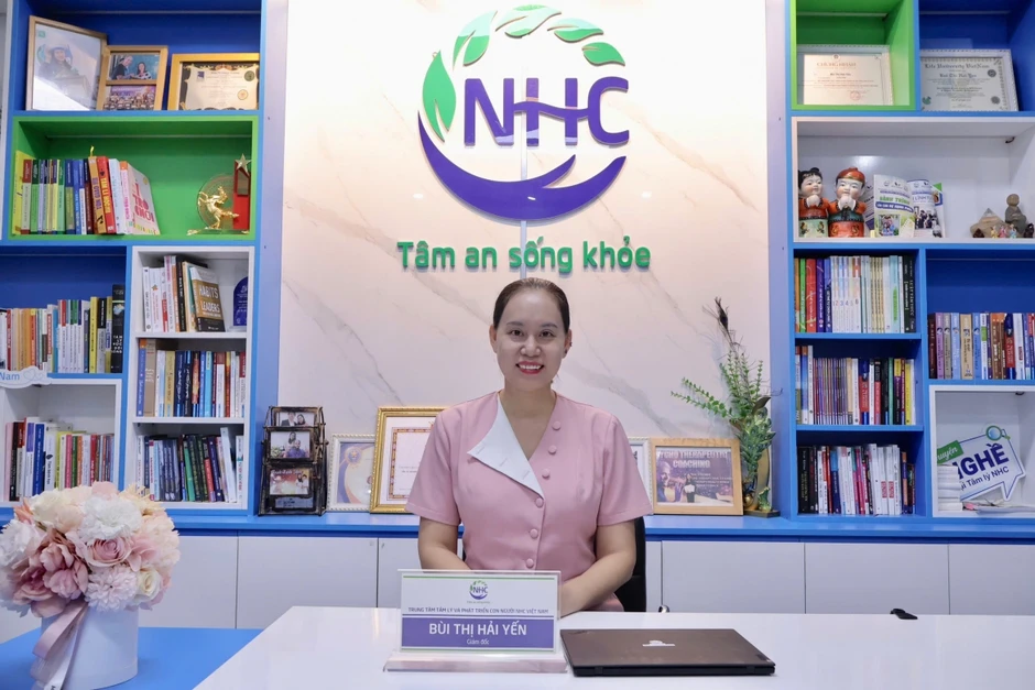 “Não bỏng ngô” và hiểm họa từ thói quen tiêu thụ video ngắn “Não bỏng ngô” và hiểm họa từ thói quen tiêu thụ video ngắn