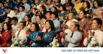 “Nhân dân khỏe mạnh – Đất nước phát triển”