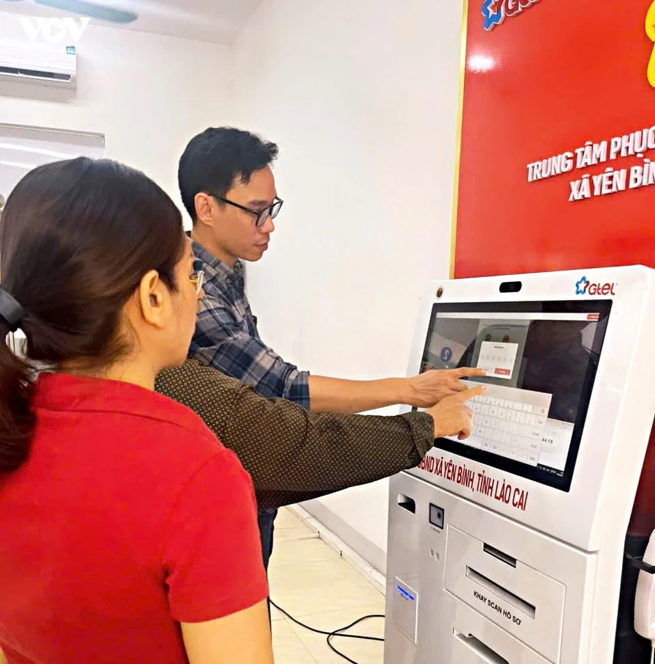 "Người bản số" - đưa chuyển đổi số về từng thôn, bản vùng cao Lào Cai "Người bản số" - đưa chuyển đổi số về từng thôn, bản vùng cao Lào Cai