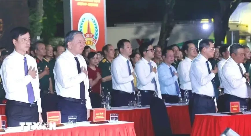 "Sao sáng dẫn đường": Khúc tráng ca tri ân từ lòng đất mẹ