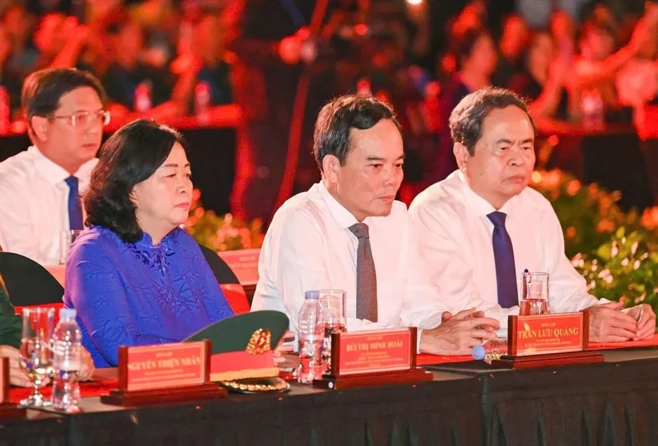 "Sao sáng dẫn đường": Khúc tráng ca tri ân từ lòng đất mẹ