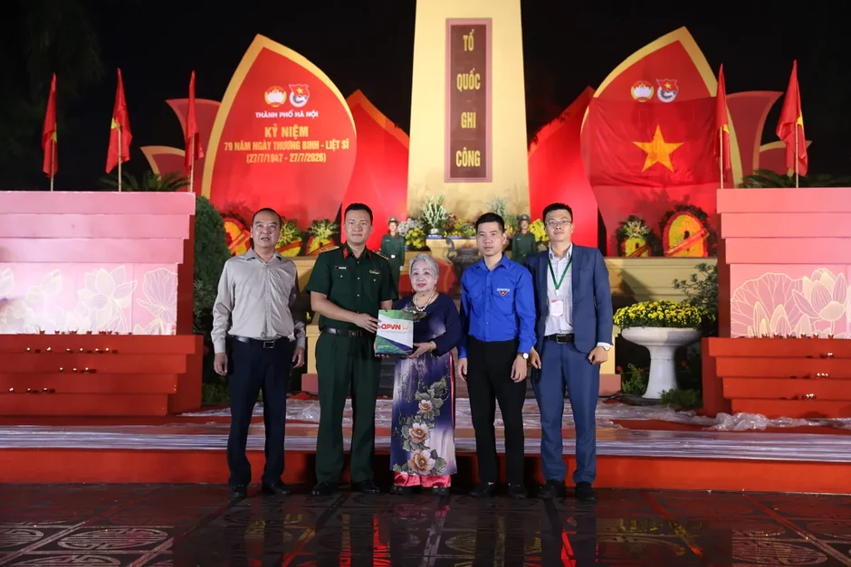 "Thắp hương tri ân 2026": Sáng mãi tình đất nước, khắc ghi lòng biết ơn các Anh hùng liệt sĩ