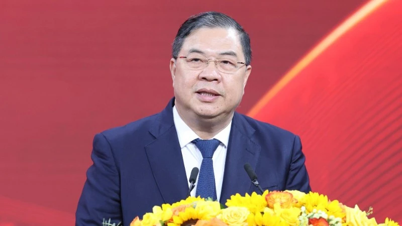 "Vinh quang Việt Nam" vinh danh 13 tập thể, cá nhân kiến tạo, cống hiến "Vinh quang Việt Nam" vinh danh 13 tập thể, cá nhân kiến tạo, cống hiến