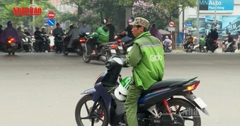 [Video] 100% xe ôm công nghệ, taxi ở Hà Nội phải chuyển sang xe điện vào năm 2030