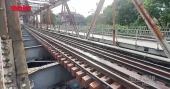 [Video] Cầu Long Biên sẵn sàng thông xe ngày 27/5
