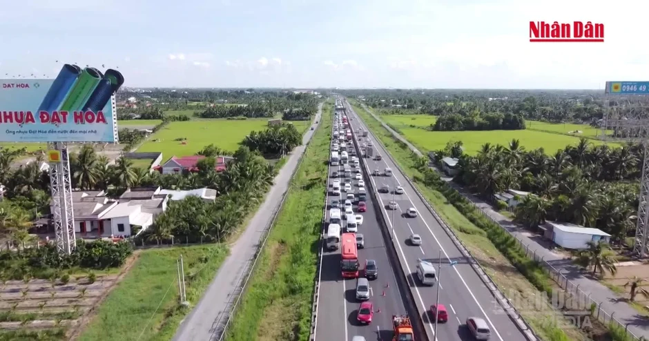 [Video] Đề xuất bổ sung nhiều trường hợp được miễn phí đường cao tốc