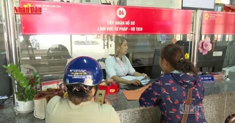 [Video] Đề xuất thay thế cán bộ có mức độ hài lòng thấp tại bộ phận một cửa