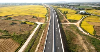 [Video] Gần 220 km cao tốc qua miền Trung, Tây Nguyên đưa vào khai thác từ ngày 29/4