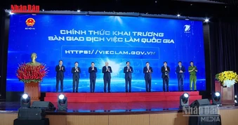 [Video] Khai trương Sàn giao dịch việc làm quốc gia, kết nối thị trường lao động trên nền tảng số