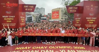 [Video] Sôi động Ngày chạy Olympic: Vì sức khỏe toàn dân-Vì an ninh Tổ quốc