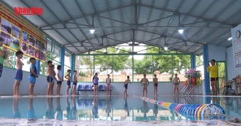 [Video] Thủ tướng yêu cầu đẩy mạnh các biện pháp bảo đảm an toàn, phòng chống đuối nước cho trẻ em