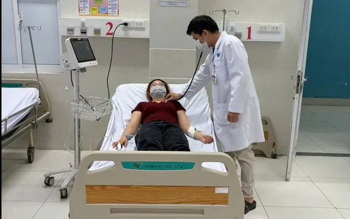 11 công nhân nhập viện nghi ngộ độc sau bữa ăn trưa tại công ty 11 công nhân nhập viện nghi ngộ độc sau bữa ăn trưa tại công ty
