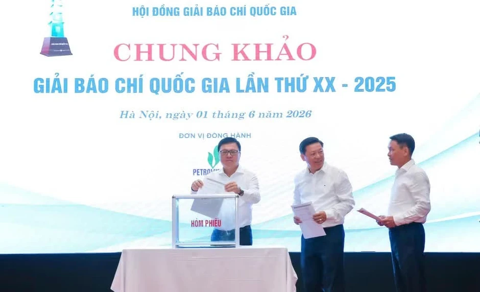 124 tác phẩm đoạt Giải Báo chí Quốc gia lần thứ XX 124 tác phẩm đoạt Giải Báo chí Quốc gia lần thứ XX