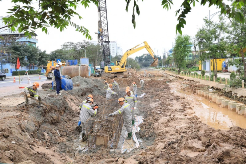 13 công trình chống ngập khẩn cấp có giúp Thủ đô hết ngập úng?