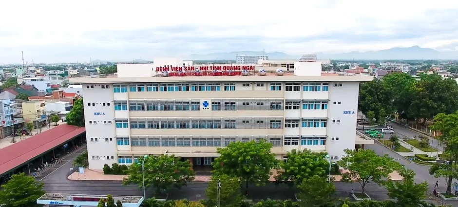 17 trường hợp nghi ngộ độc thực phẩm sau khi ăn bánh mì ở Quảng Ngãi