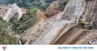 2 công nhân bị vùi lấp khi đang thi công đường nối quốc lộ với cao tốc tại Lào Cai