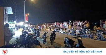 2 người tử vong, 1 cháu bé mất tích do sóng cuốn khi tắm biển ở Quảng Ngãi
