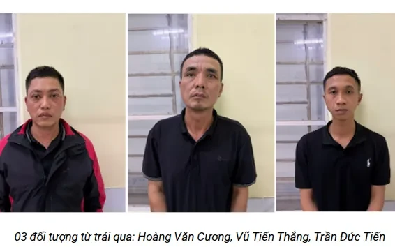3 xe ôm dựng kịch bản tuyển thợ, chiếm đoạt hàng triệu đồng tiền môi giới 3 xe ôm dựng kịch bản tuyển thợ, chiếm đoạt hàng triệu đồng tiền môi giới