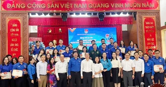 32 gương cán bộ Đoàn được tuyên dương Giải thưởng “Sao tháng ba”