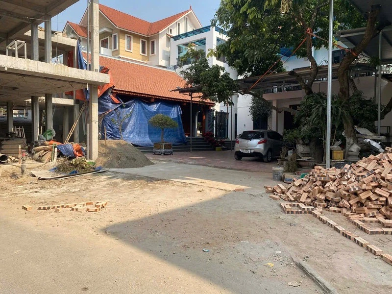 4 anh em trai xây nhà chung khuôn viên, quây quần chăm bố mẹ ngoài 80 tuổi ở Hưng Yên: Bí quyết giữ hòa khí 4 anh em trai xây nhà chung khuôn viên, quây quần chăm bố mẹ ngoài 80 tuổi ở Hưng Yên: Bí quyết giữ hòa khí
