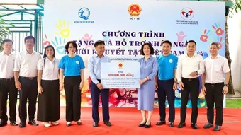 400 triệu đồng hỗ trợ trẻ em khuyết tật tại Thành phố Hồ Chí Minh
