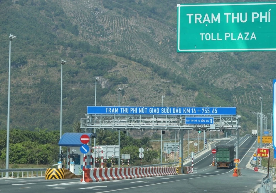 5 cao tốc Bắc - Nam đoạn Quảng Ngãi - Nha Trang đồng loạt thu phí 5 cao tốc Bắc - Nam đoạn Quảng Ngãi - Nha Trang đồng loạt thu phí