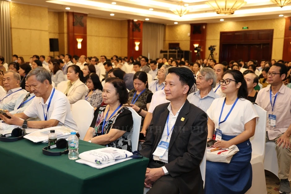 50-80% bệnh nhân ung thư ở Việt Nam phát hiện bệnh khi đã muộn 50-80% bệnh nhân ung thư ở Việt Nam phát hiện bệnh khi đã muộn