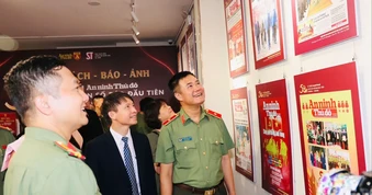 50 năm An ninh Thủ đô qua những trang báo