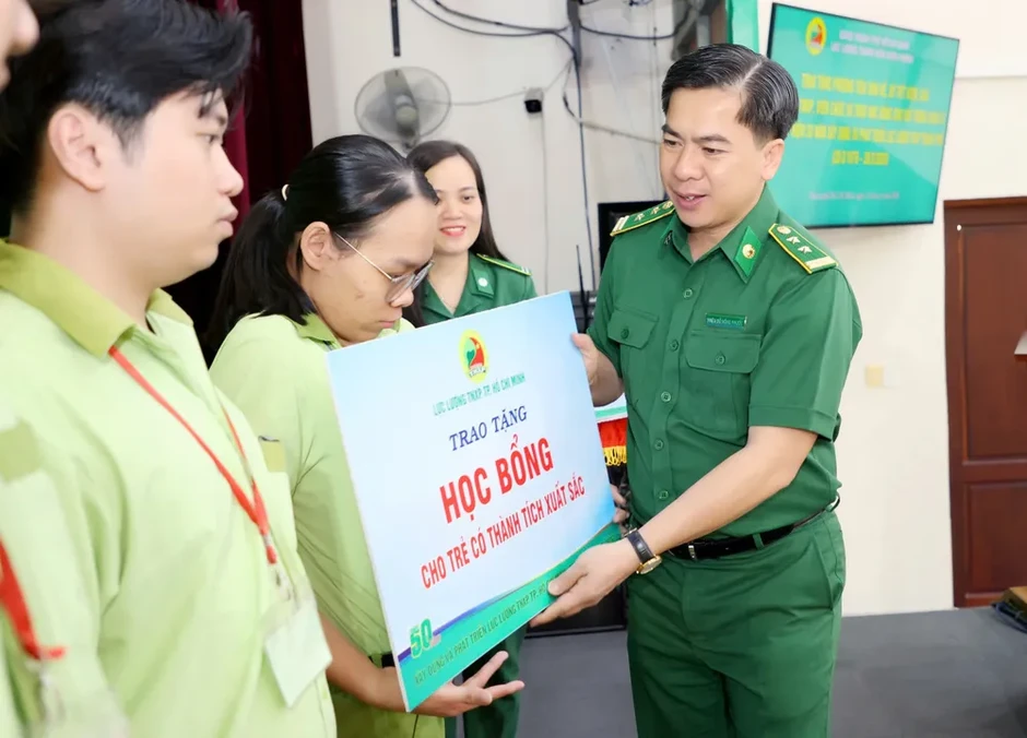 50 năm hành trình xung phong vì thành phố 50 năm hành trình xung phong vì thành phố